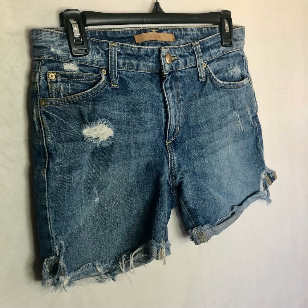 Joe’s Jeans distressed Jean shorts size 25 denim